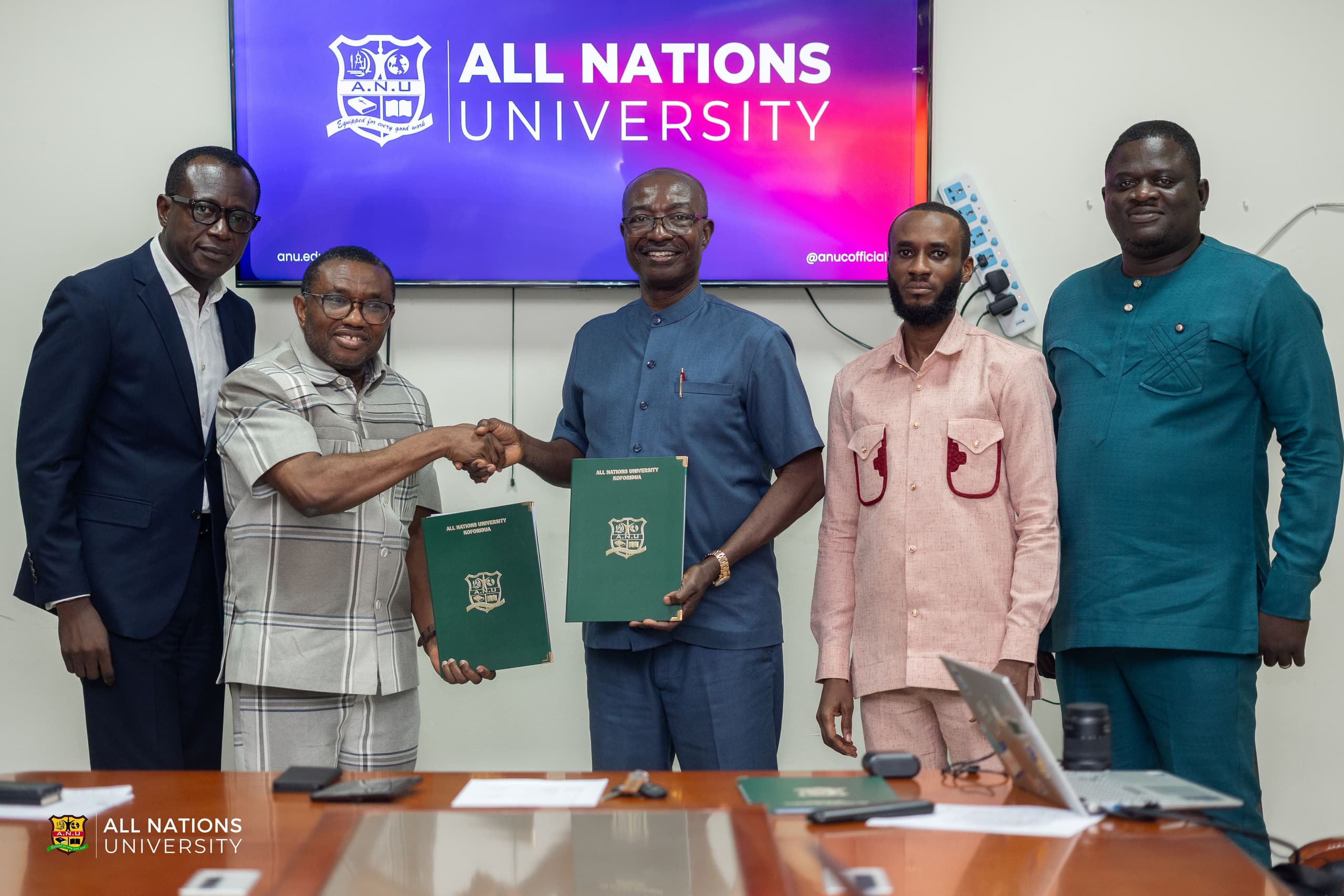 Affiliation Signing Ceremony Between ANU & ACTS, and ANU and AGIHL
