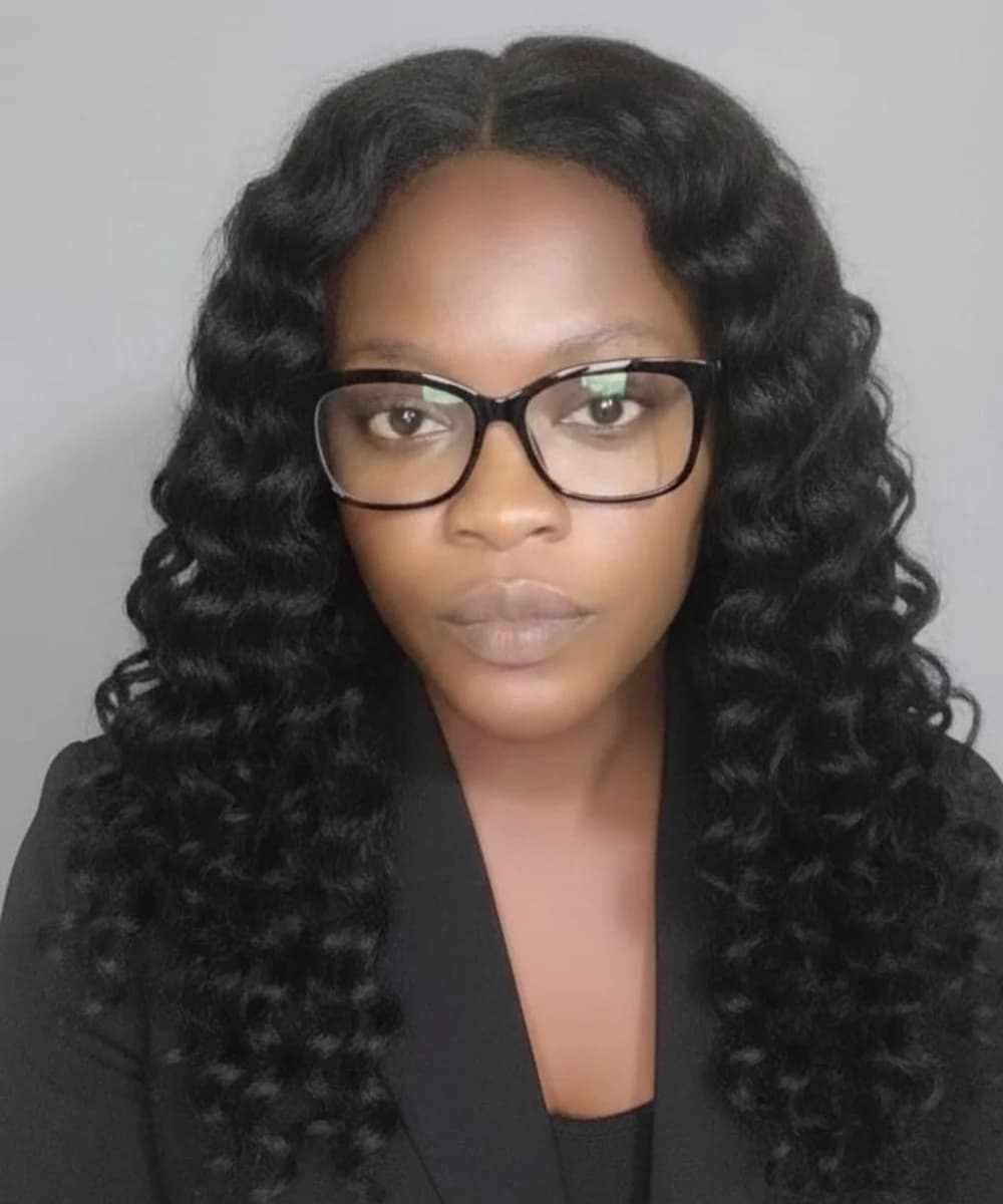 Dr. Anita Antwiwaa